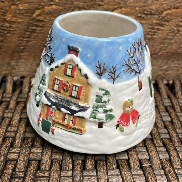 Yankee Candle Small Jar Shade Topper & Plate Set Winter/Holiday + Floral Votive - Picture 4 of 16